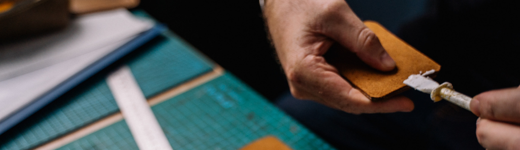 הדבקה - דבק חזק | דבקים חזקים | סרטי הדבקה