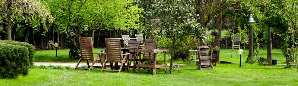 ריהוט ואביזרים לגינה