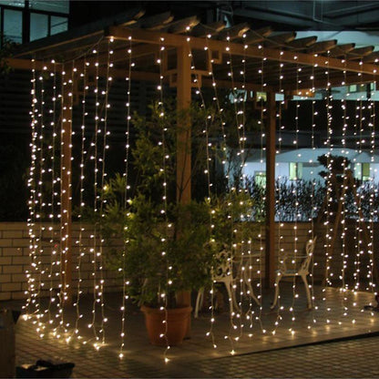 וילון מפל לד – 280 נורות | 3×3 מטר | תאורה דקורטיבית מרהיבה לבית, גינה ואירועים