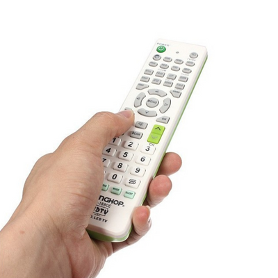 יד מחזיקה שלט רחוק אוניברסלי לטלוויזיה LCD / LED / HDTV תואם למגוון רחב של חברות בצבע ירוק ולבן