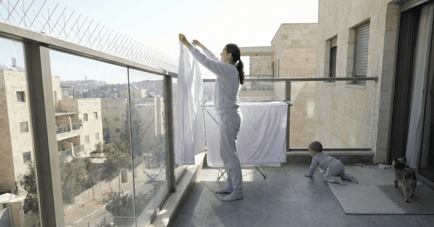 דוקרן נגד יונים - הרחיקו יונים מהמרפסת! דוקרנים נגד יונים איכותיים להרחקת יונים וציפורים
