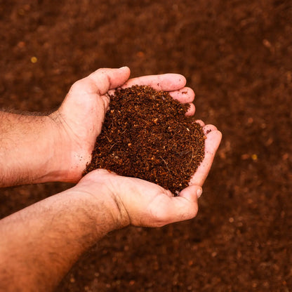 תערובת שתילה לגינה הפרטית, תערובת גן לכל סוגי הצמחים, שומרת על רמת לחות מאוזנת, 30 ליטר