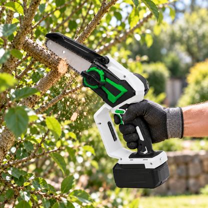 מסור שרשרת אלחוטי CUT 20V - עוצמה, ניידות ודיוק בגודל קומפקטי מסור שרשרת נטען 20V המספק