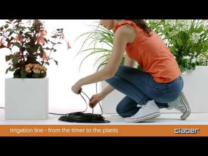 מערכת השקיה סולארית Aqua-Magic System מבית Claber - פתרון השקיה עצמאי ללא חשמל או ברז עד 20 צמחים