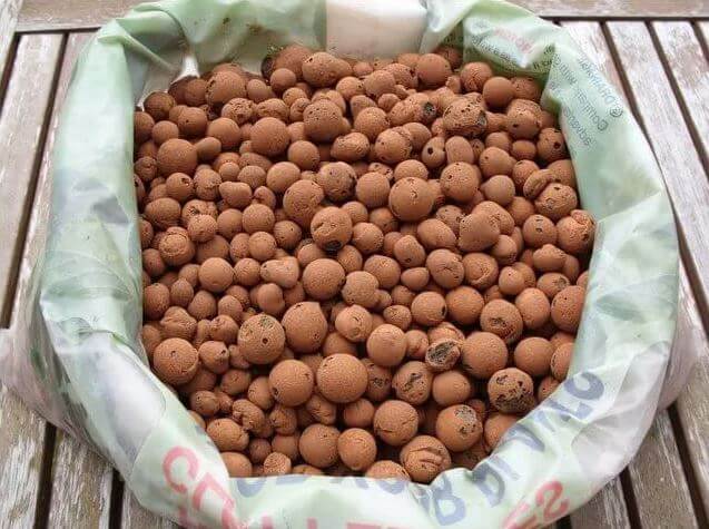 כדורי ליקה (הידרוטון), 20 ליטר, כדורי חרס איכותיים לגידול הידרופוני, מסייע להתפתחות הצמח
